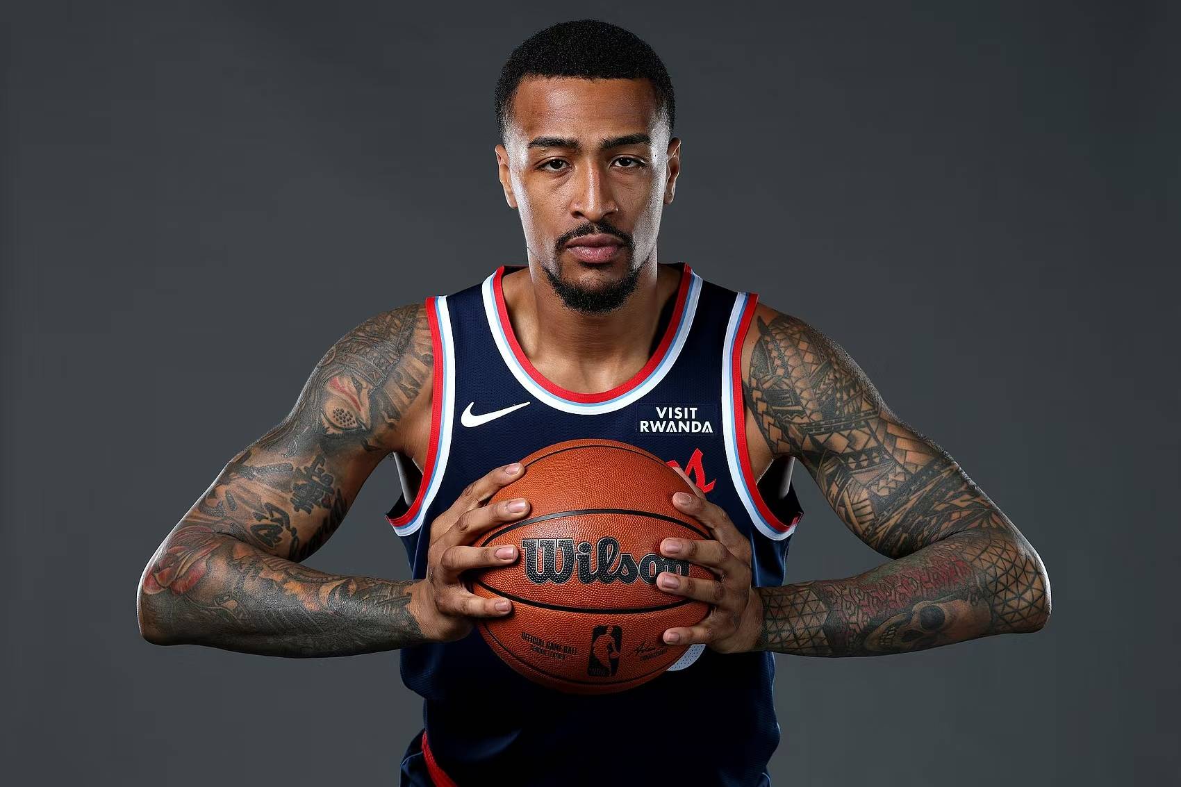 包含德甲转会期再迎强敌，洛杉矶快船迎来里程碑，主帅态度：态度坚定，更衣室氛围转暖的词条